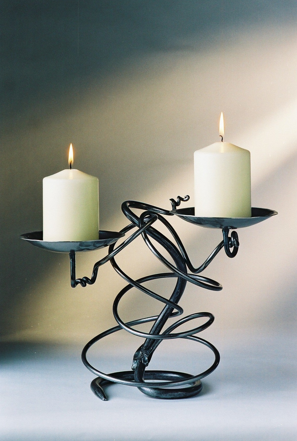Iron Robust Double Tangle Candlestick