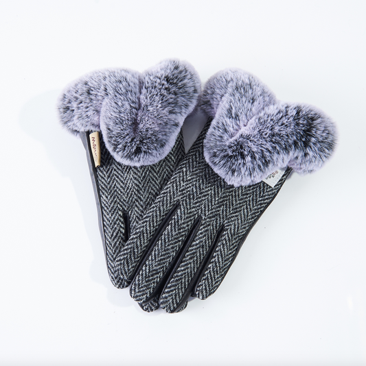 Ladies Black & White Gloves - Faux Fur